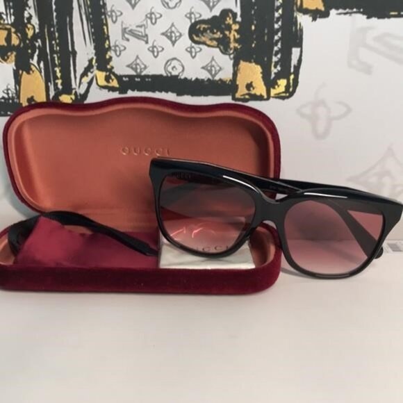 New Authentic Gucci Black and Pink Sunglasses GG0800SA 002 - Picture 2 of 12